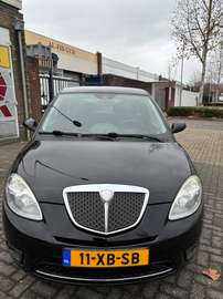 Ypsilon 1.4 Oro 8v Blue & Me