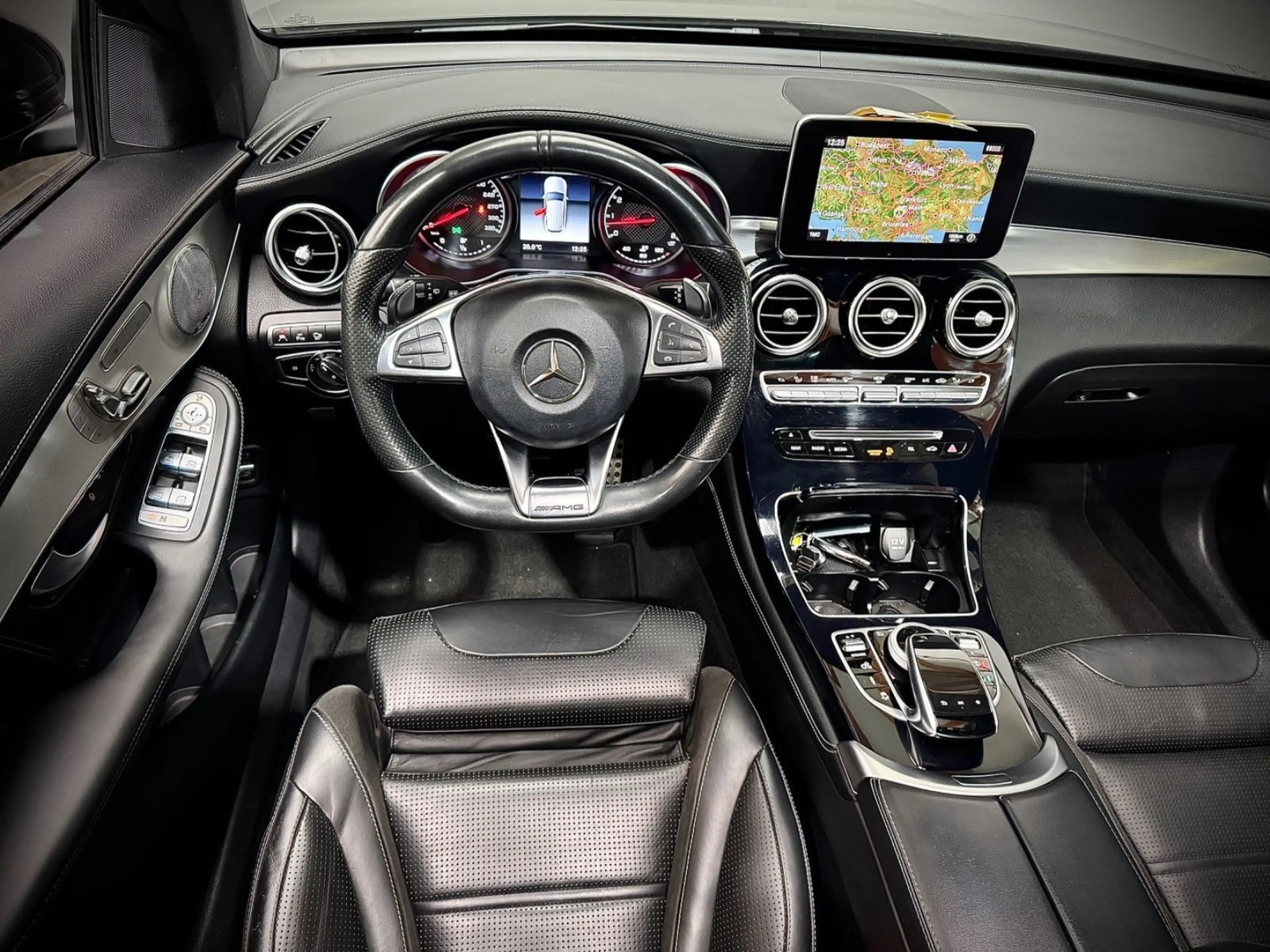 Mercedes-Benz GLC 63 AMG GLC63AMG*4Matic*Navi*LED*Pano*Burmester*Memory* — photo 12