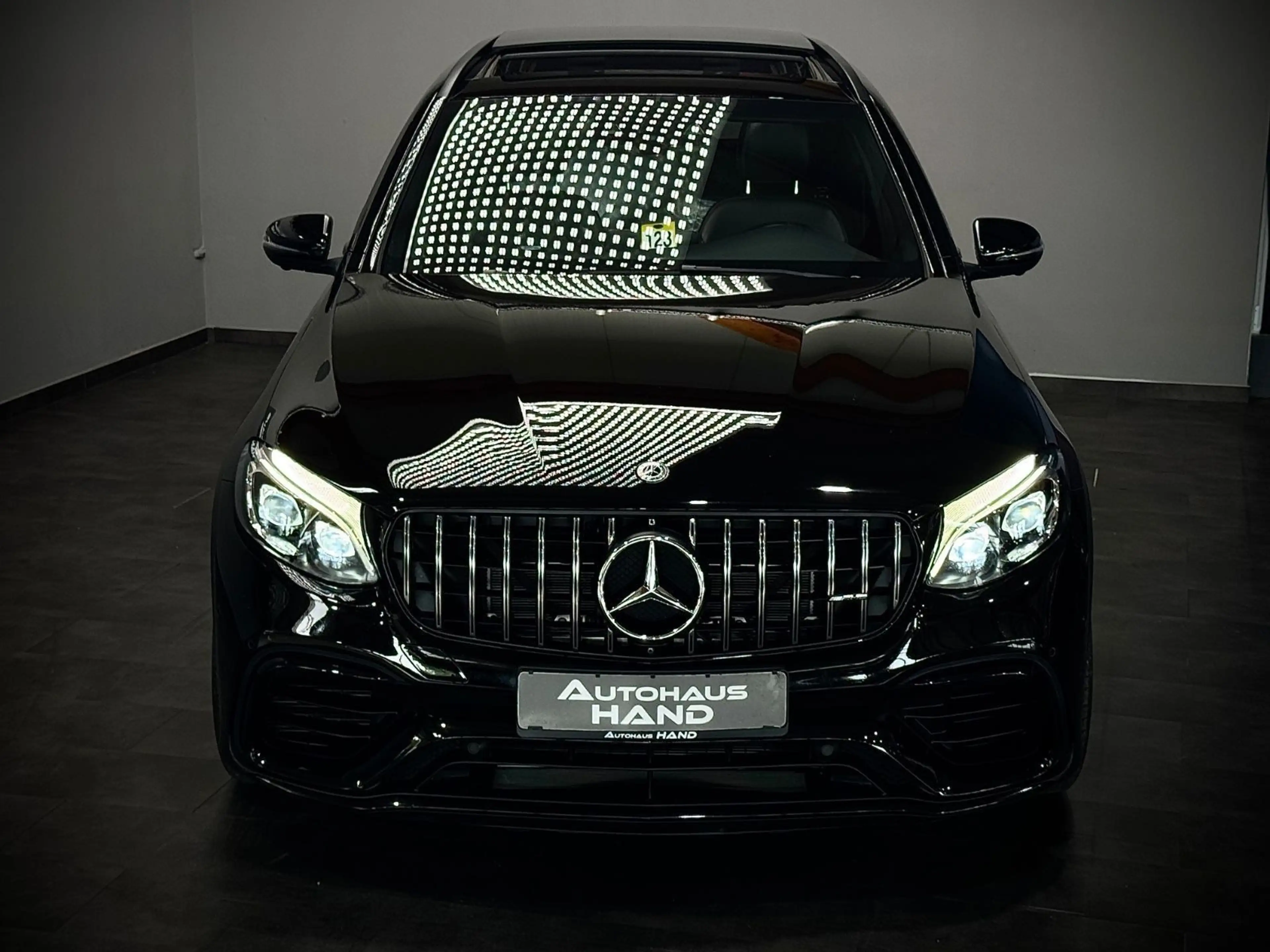 Mercedes-Benz GLC 63 AMG GLC63AMG*4Matic*Navi*LED*Pano*Burmester*Memory* — photo 4