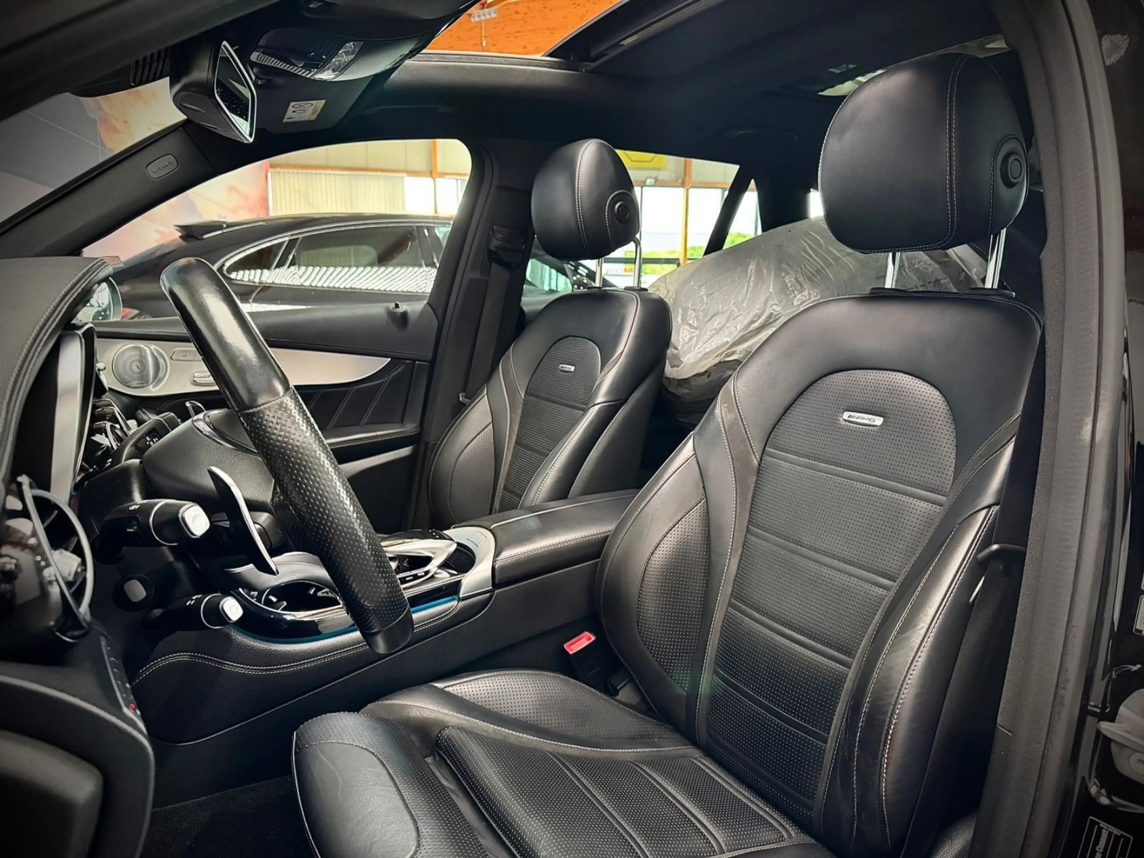 Mercedes-Benz GLC 63 AMG GLC63AMG*4Matic*Navi*LED*Pano*Burmester*Memory* — photo 11
