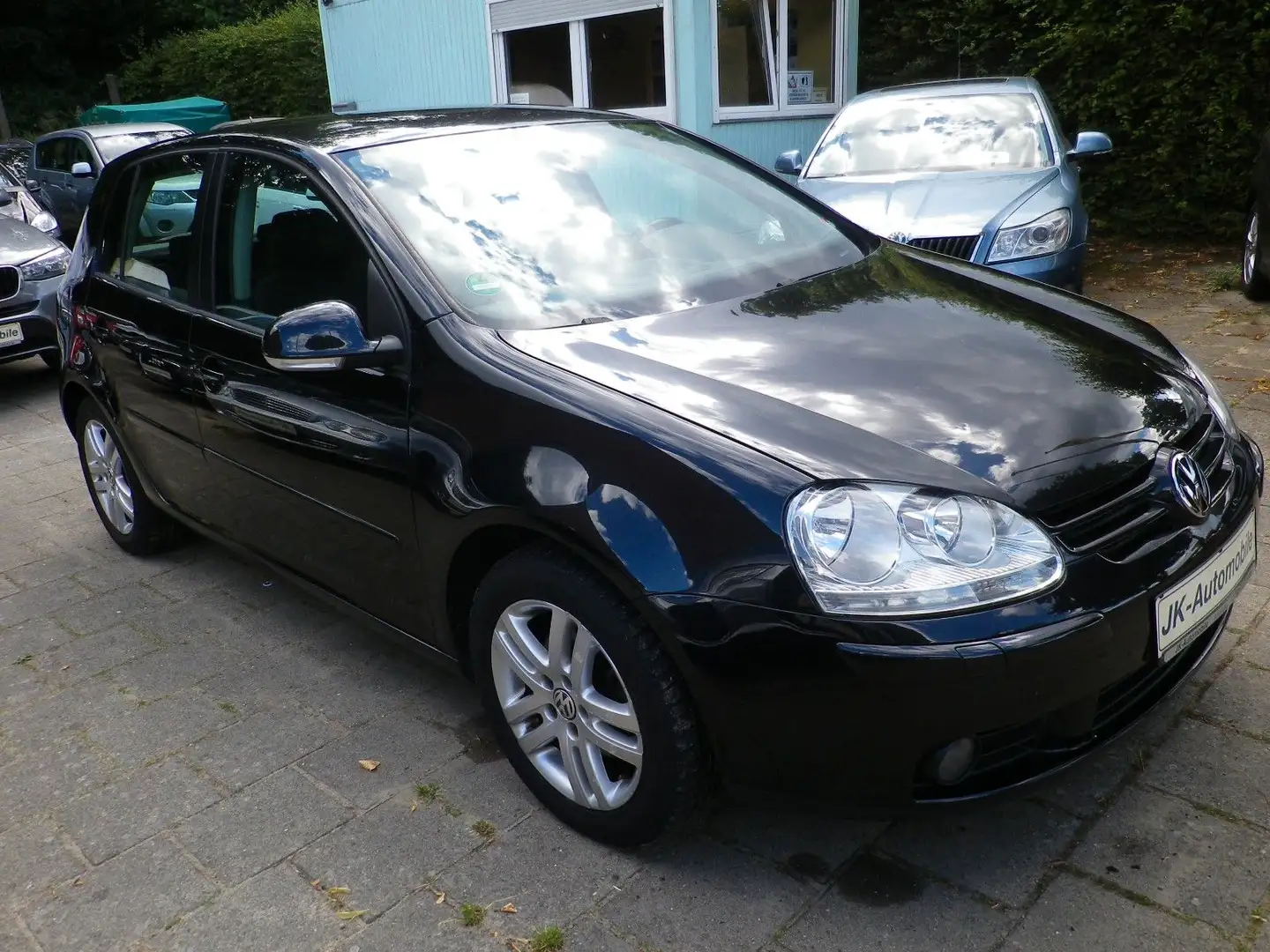 Volkswagen Golf V Lim. Tour*5 Türig,Klimatronic,Alufelgen* Noir - 1