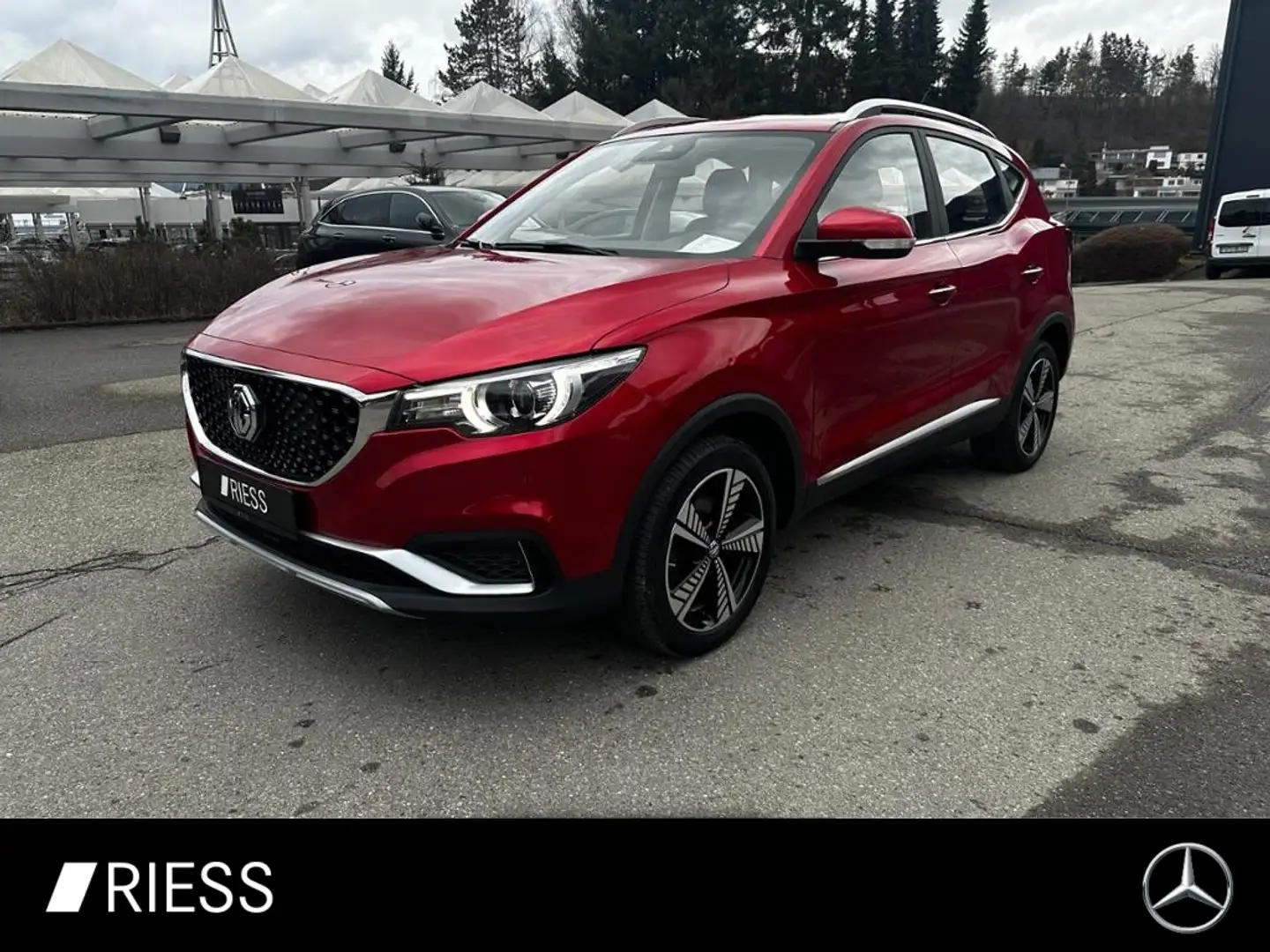 MG ZS Luxury Navi LED Keyless Pano Leder Kamera Spur Rot - 1