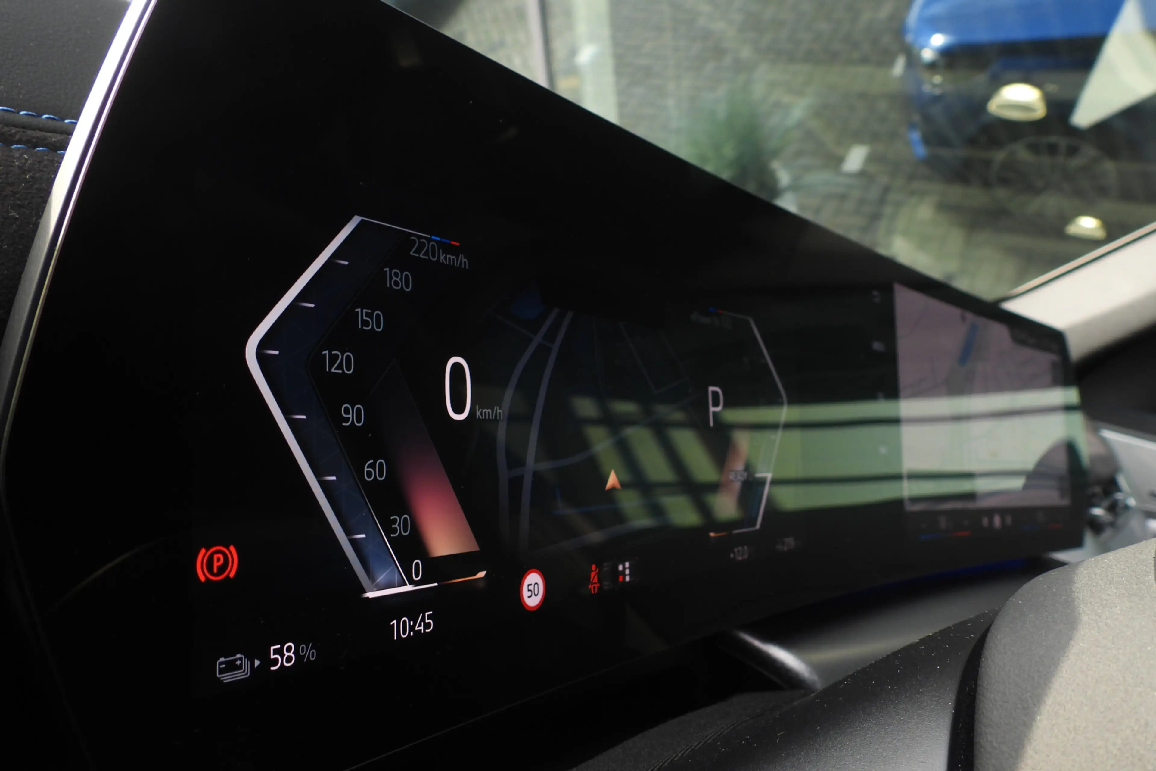 BMW iX1 xDrive30 M Sport / Panoramadak / Sportstoelen / Co — photo 12