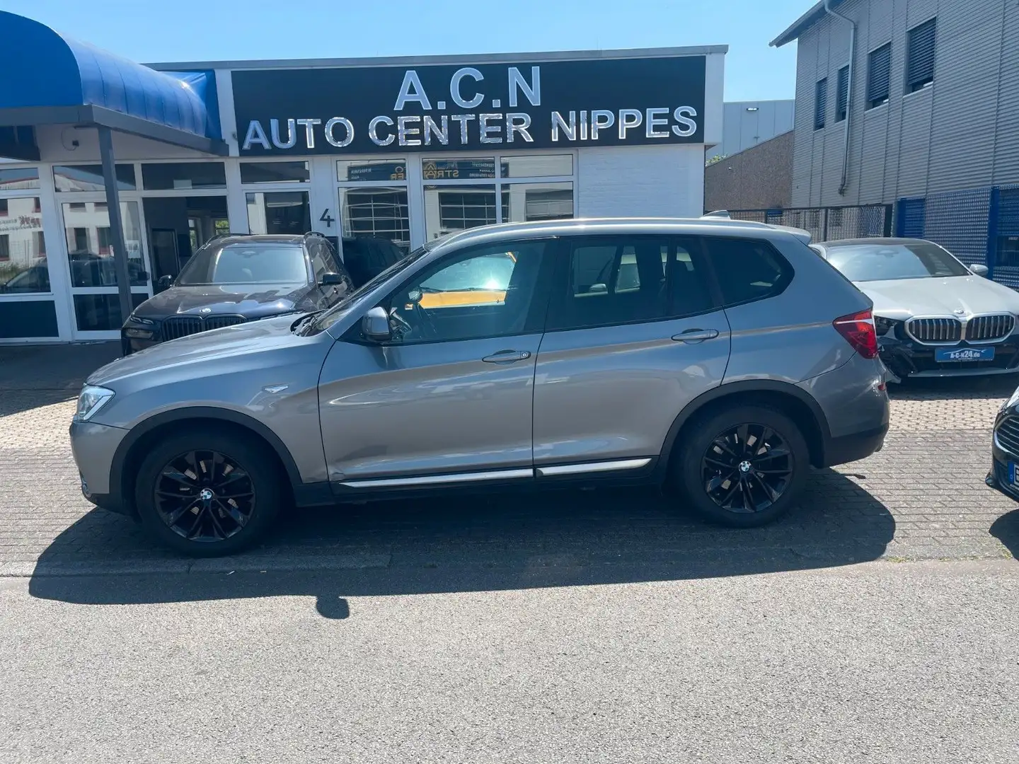BMW X3 xDrive 30 d X Line Panorama Xenon Leder Gris - 1