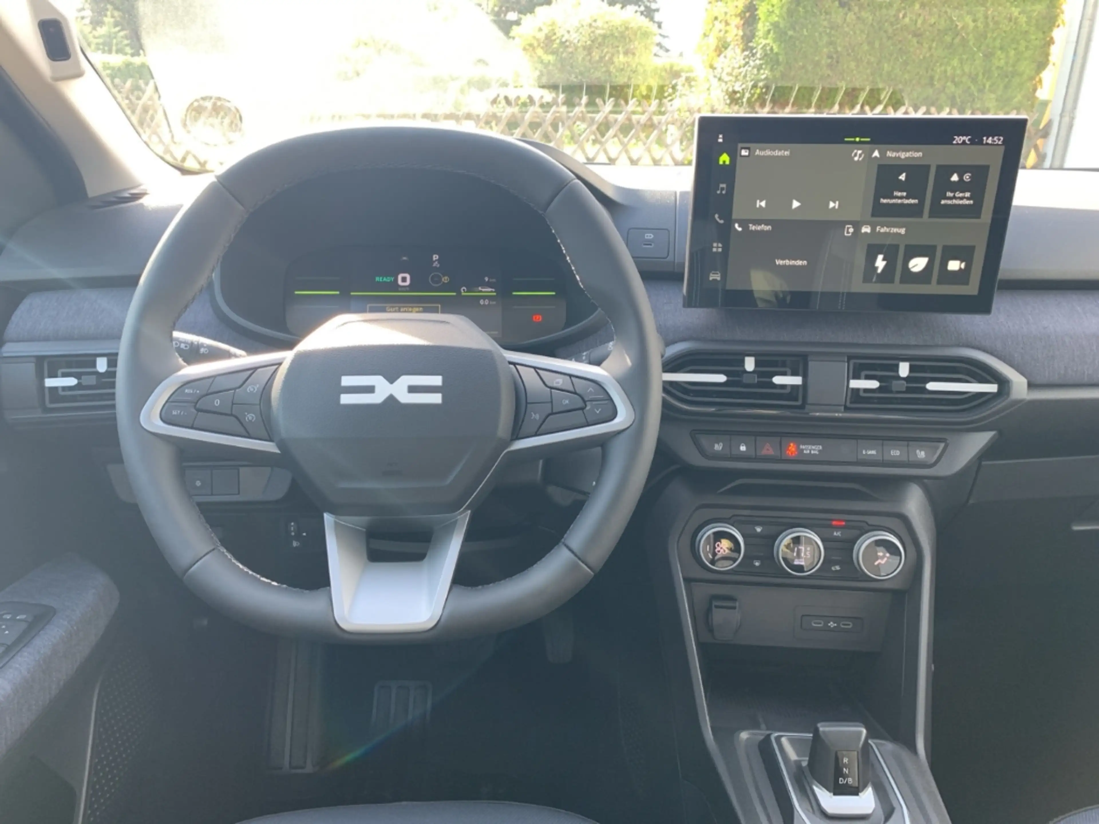 Dacia Jogger JOURNEY HYBRID 155 Journey SHZ+PDC+NAV+KAMERA+LED — photo 15