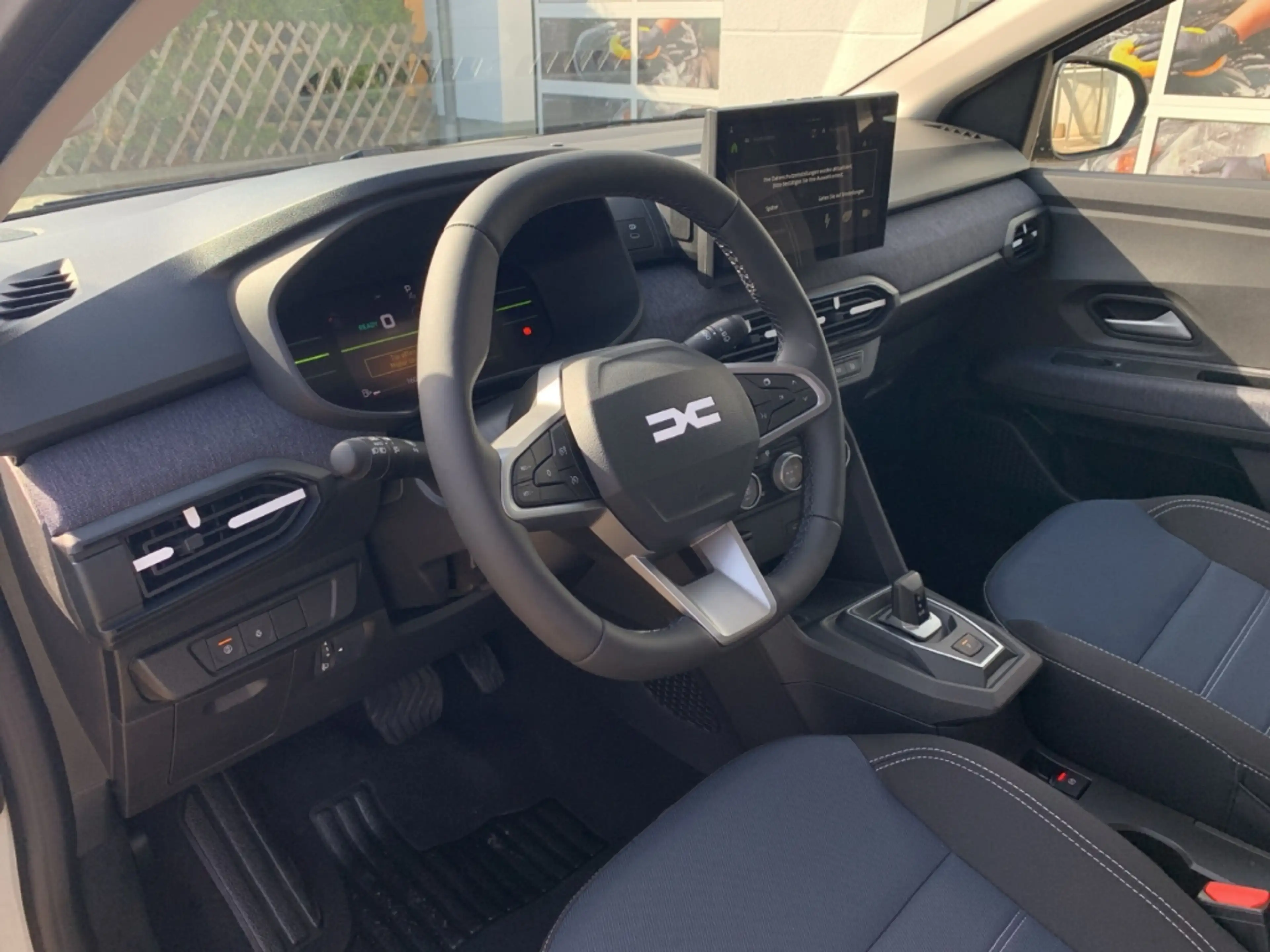 Dacia Jogger JOURNEY HYBRID 155 Journey SHZ+PDC+NAV+KAMERA+LED — photo 10