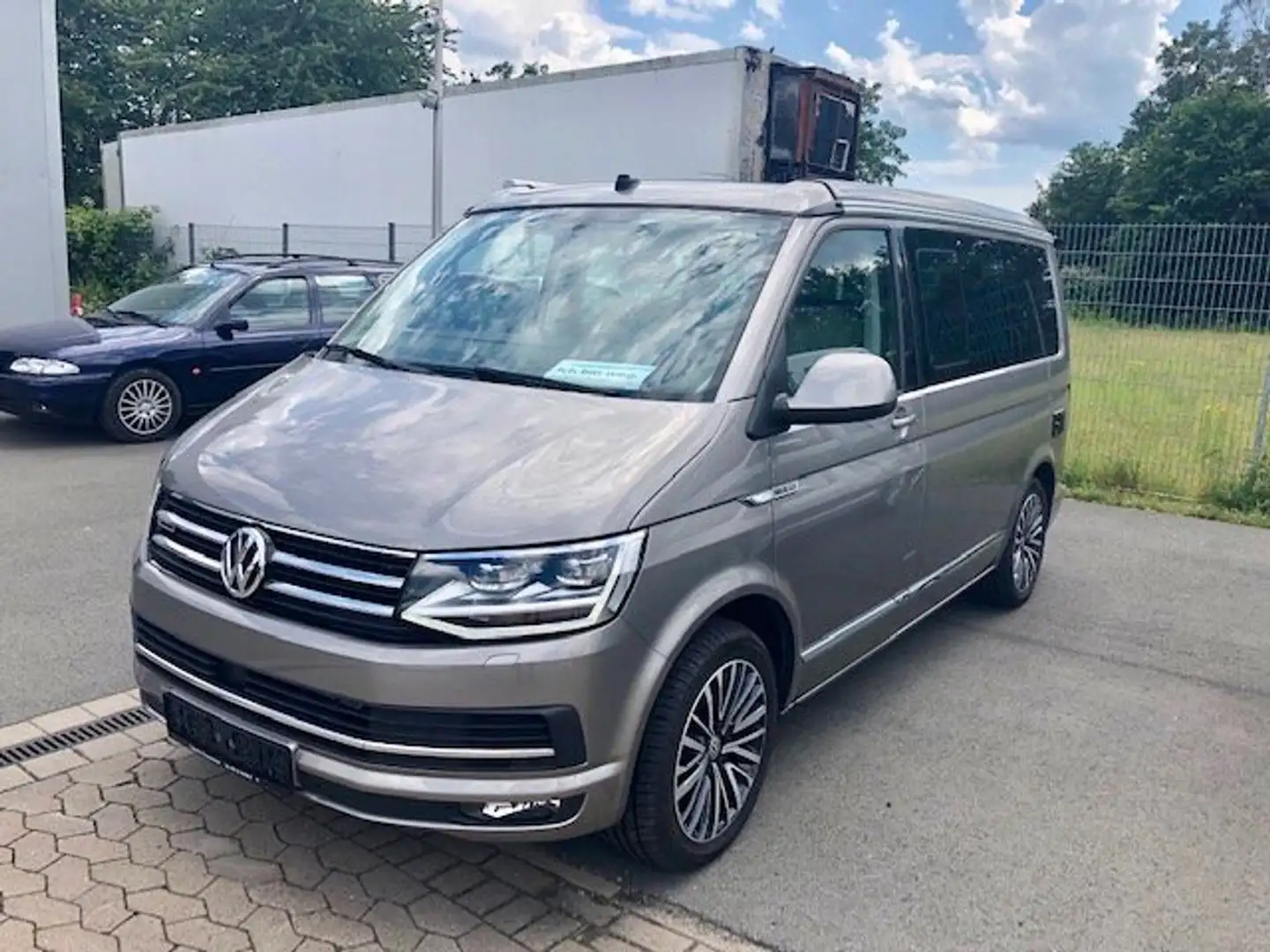 Volkswagen Bus California Ocean - 1