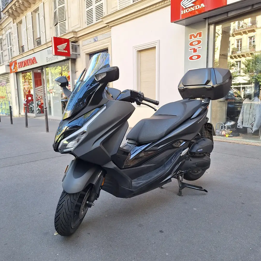 Honda Forza 125 Schwarz - 2