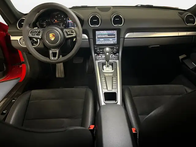 Porsche Cayman view 14