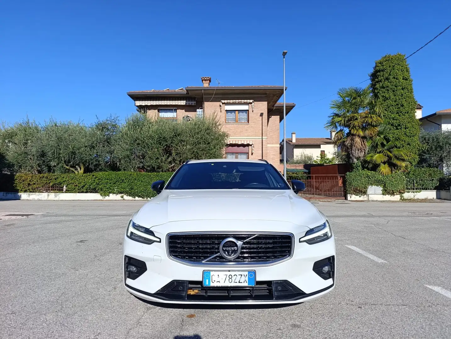 Volvo V60 V60 II 2019 2.0 d4 R-design geartronic my20 Bianco - 2