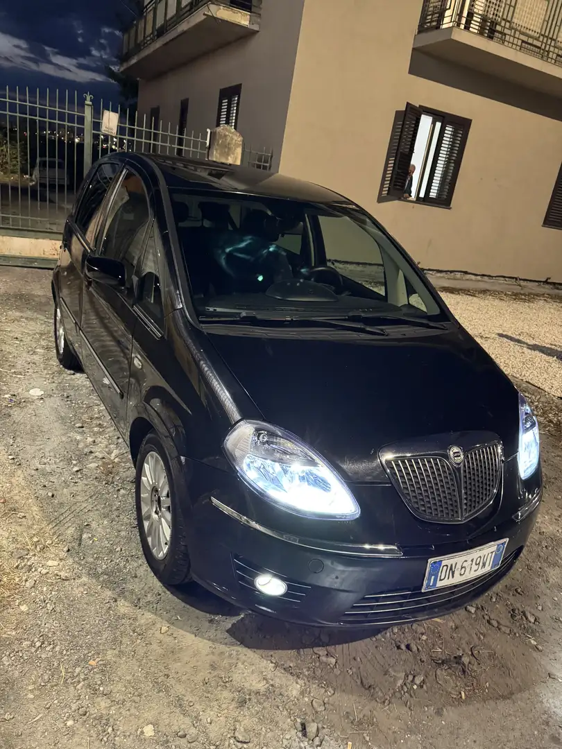 Lancia MUSA 1.6 mjt Oro dpf - 2