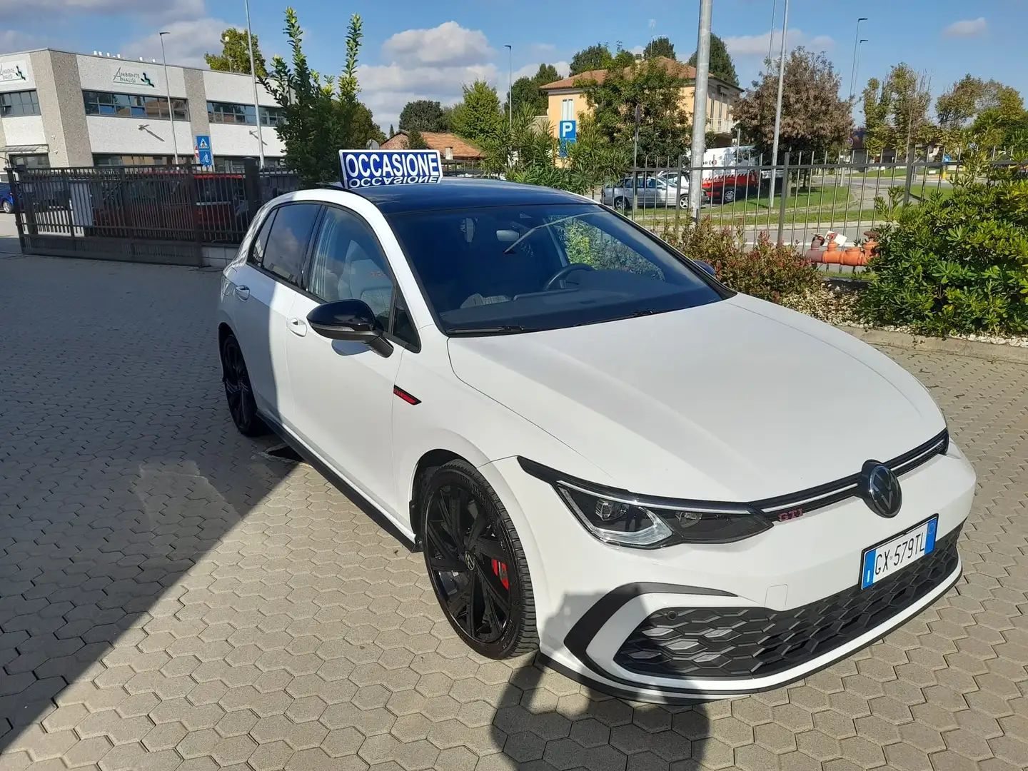 Volkswagen Golf GTI Golf VIII 2020 2.0 tsi 245cv dsg Blanco - 2