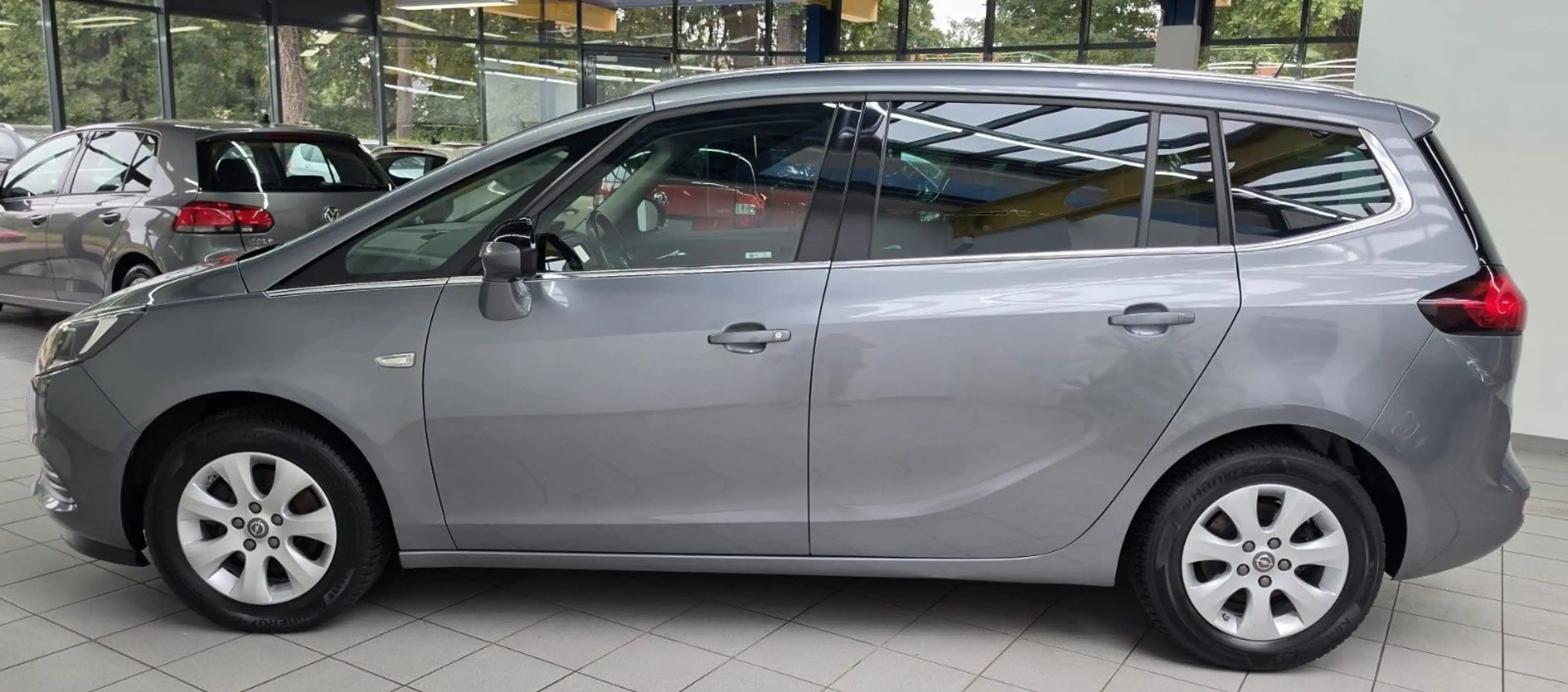 Opel Zafira Tourer 2.Hand,7-Sitzer — photo 8