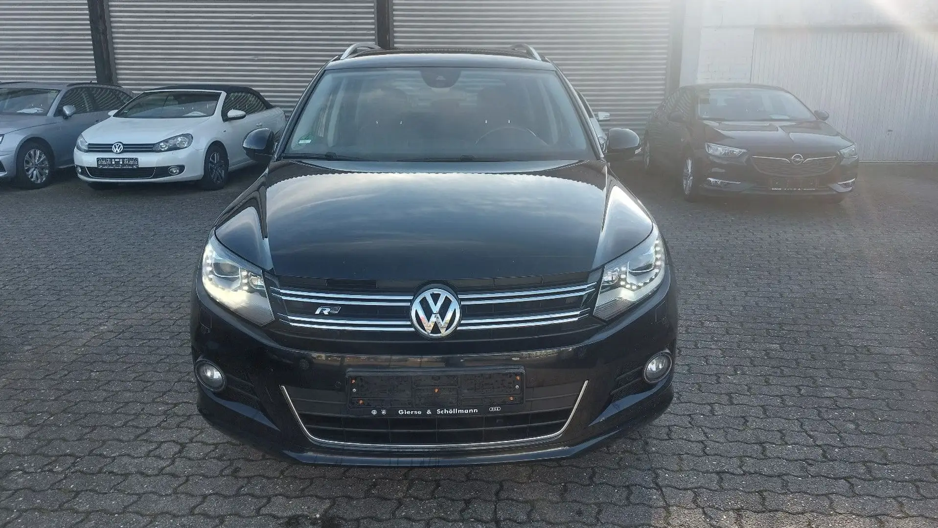 Volkswagen Tiguan Sport & Style BMT 4Motion R-Line-Paket Schwarz - 2