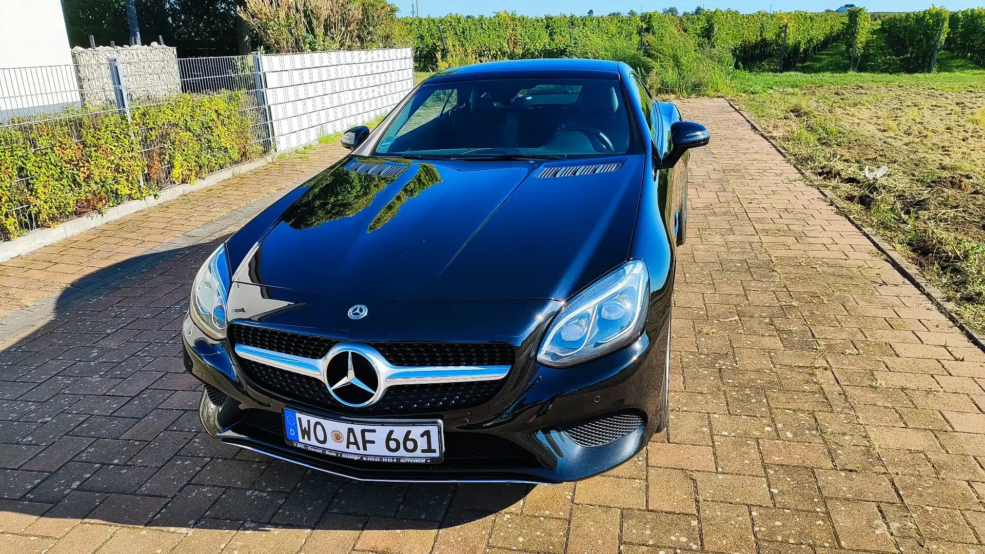 Mercedes-Benz SLC 180 SLC 180 (172.431) Schwarz - 1