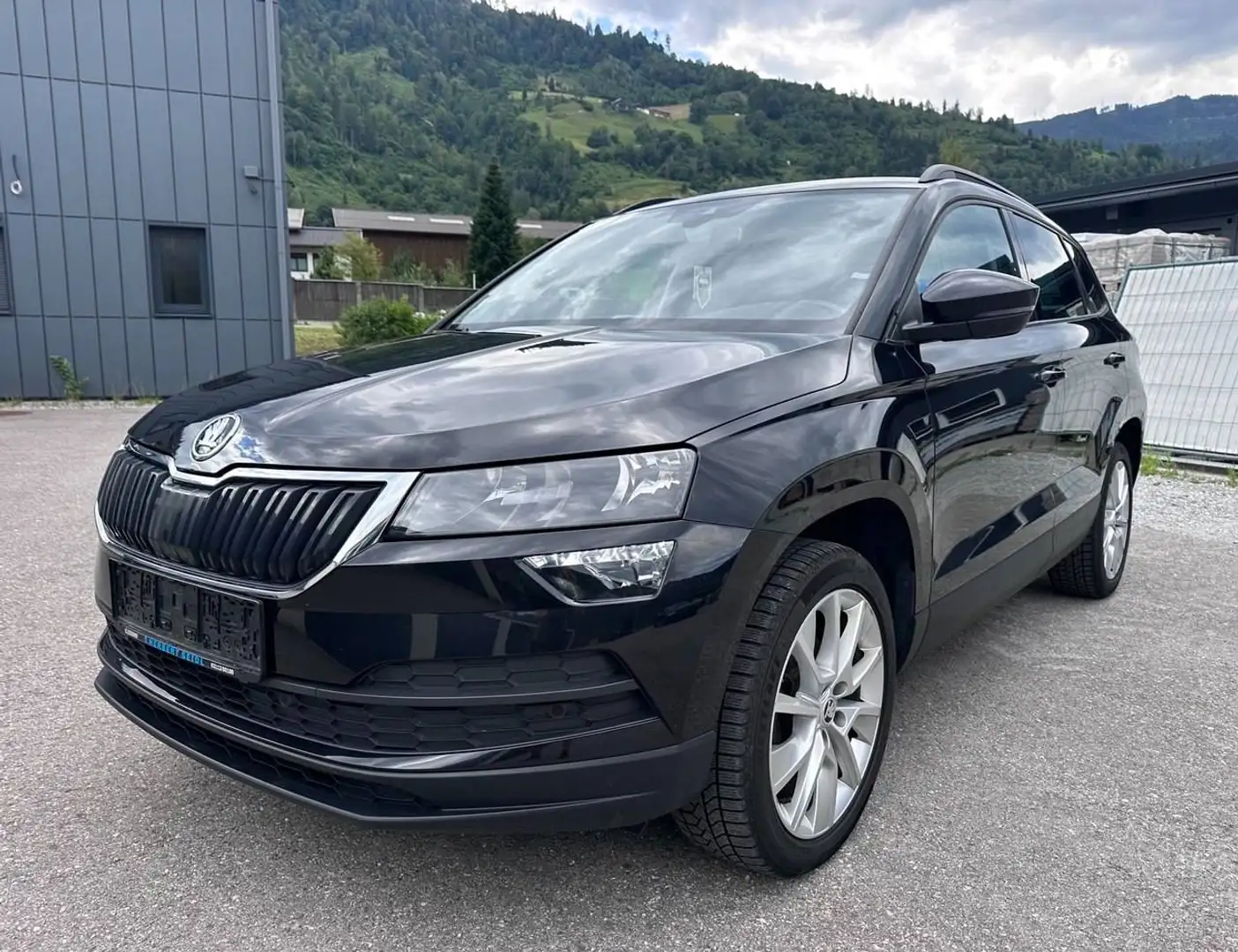 Skoda Karoq Karoq 1,6 TDI Style Limited DSG Aut. neues Pickerl Schwarz - 1
