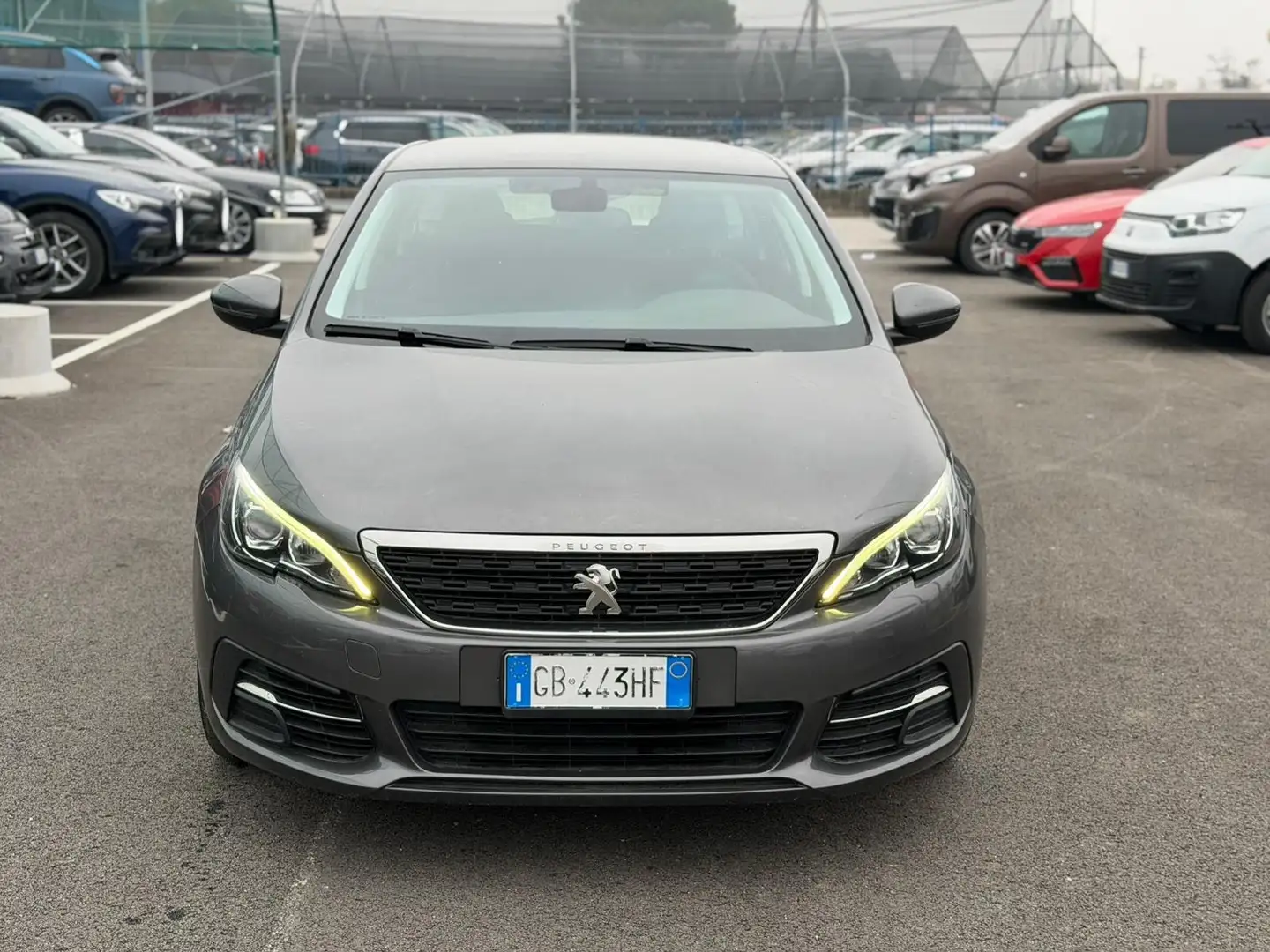 Peugeot 308 308 II 2018 SW SW 1.5 bluehdi  s tg : GB443HF Gris - 2
