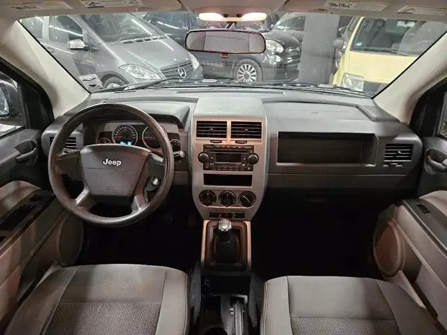 Jeep Compass view 10
