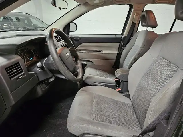 Jeep Compass view 8