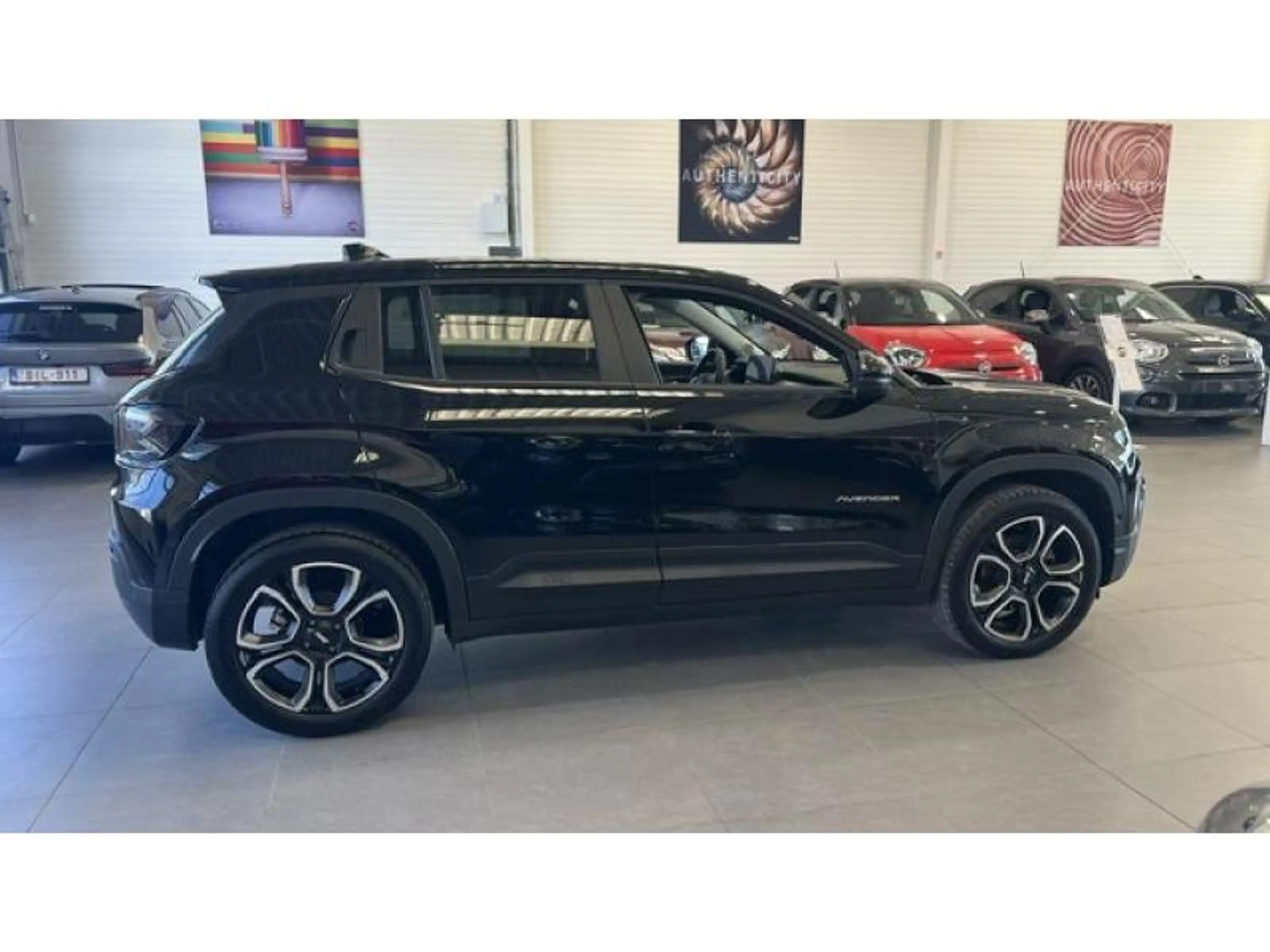 Jeep Avenger 1.2 Turbo MHEV Summit — photo 7