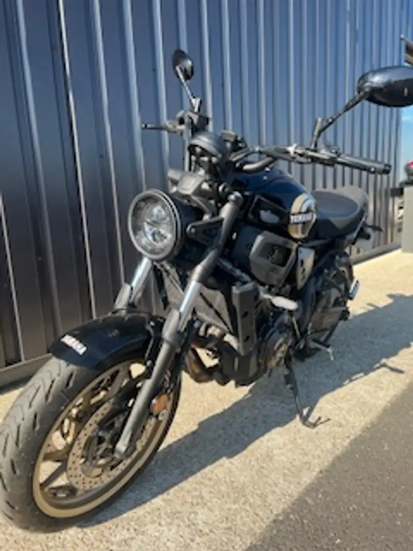 Yamaha XSR 700 Negro - 2