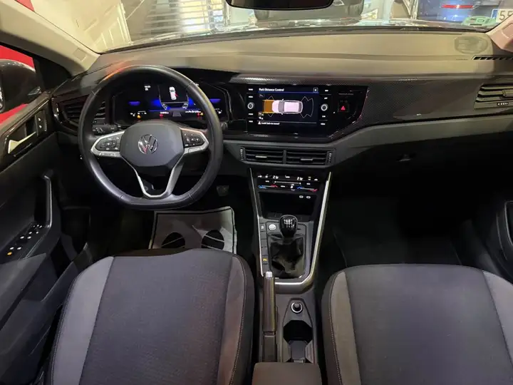 Volkswagen Taigo 2025, foto 11