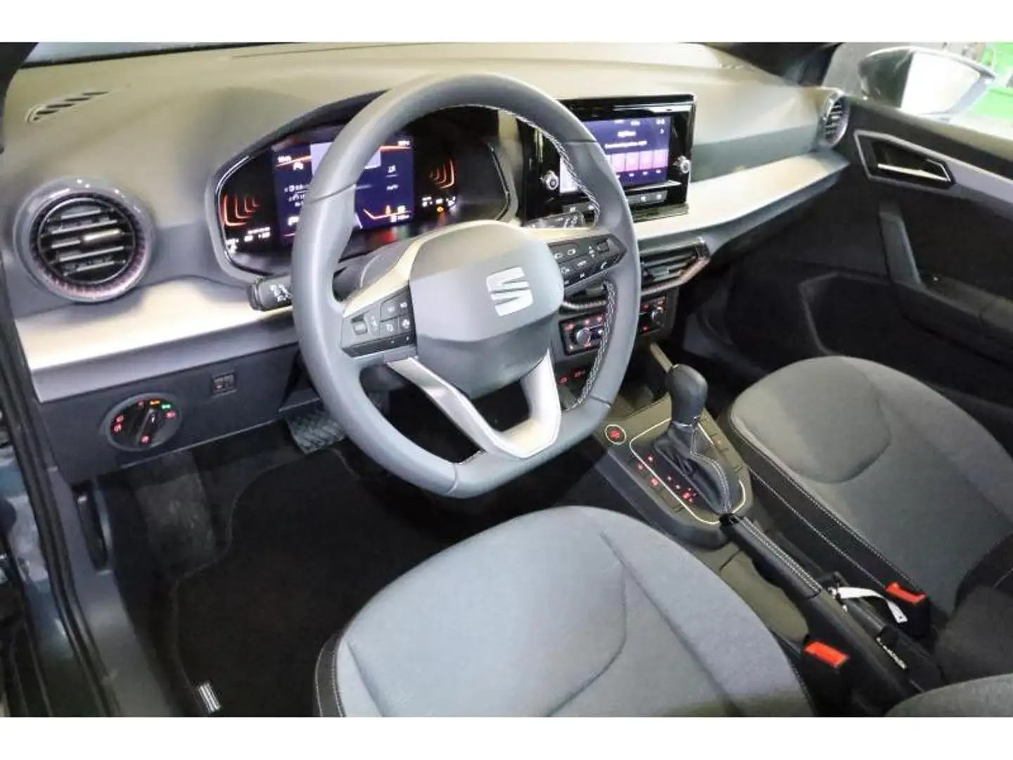 SEAT Ibiza Xcellence Gris - 2