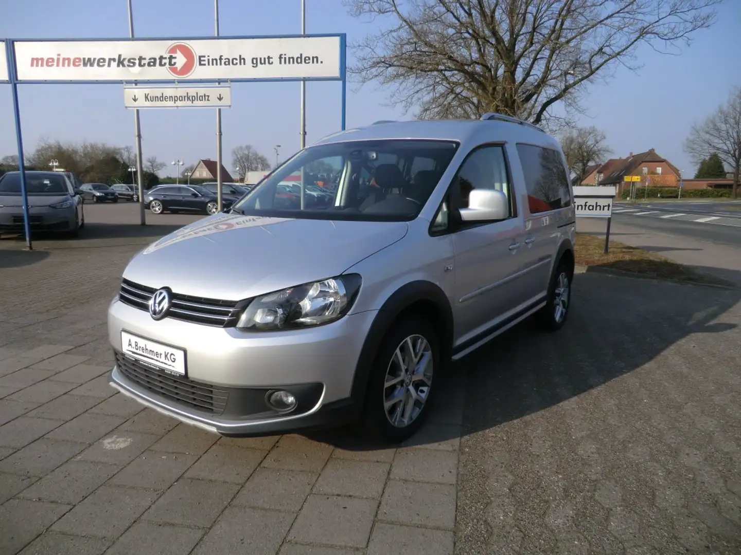 Volkswagen Caddy 1.6 TDI  Cross Caddy AHK GRA SHZ Silber - 2