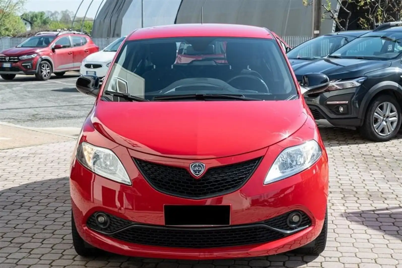 Lancia Ypsilon 1.0 FireFly 5 porte S&S Hybryd Gold Rosso - 2