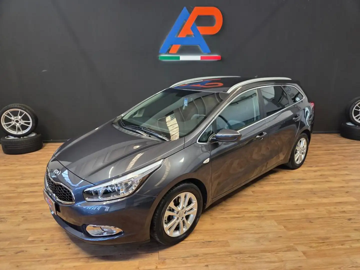 Kia Ceed SW / cee'd SW 1.6 crdi Cool 110cv Grigio - 2