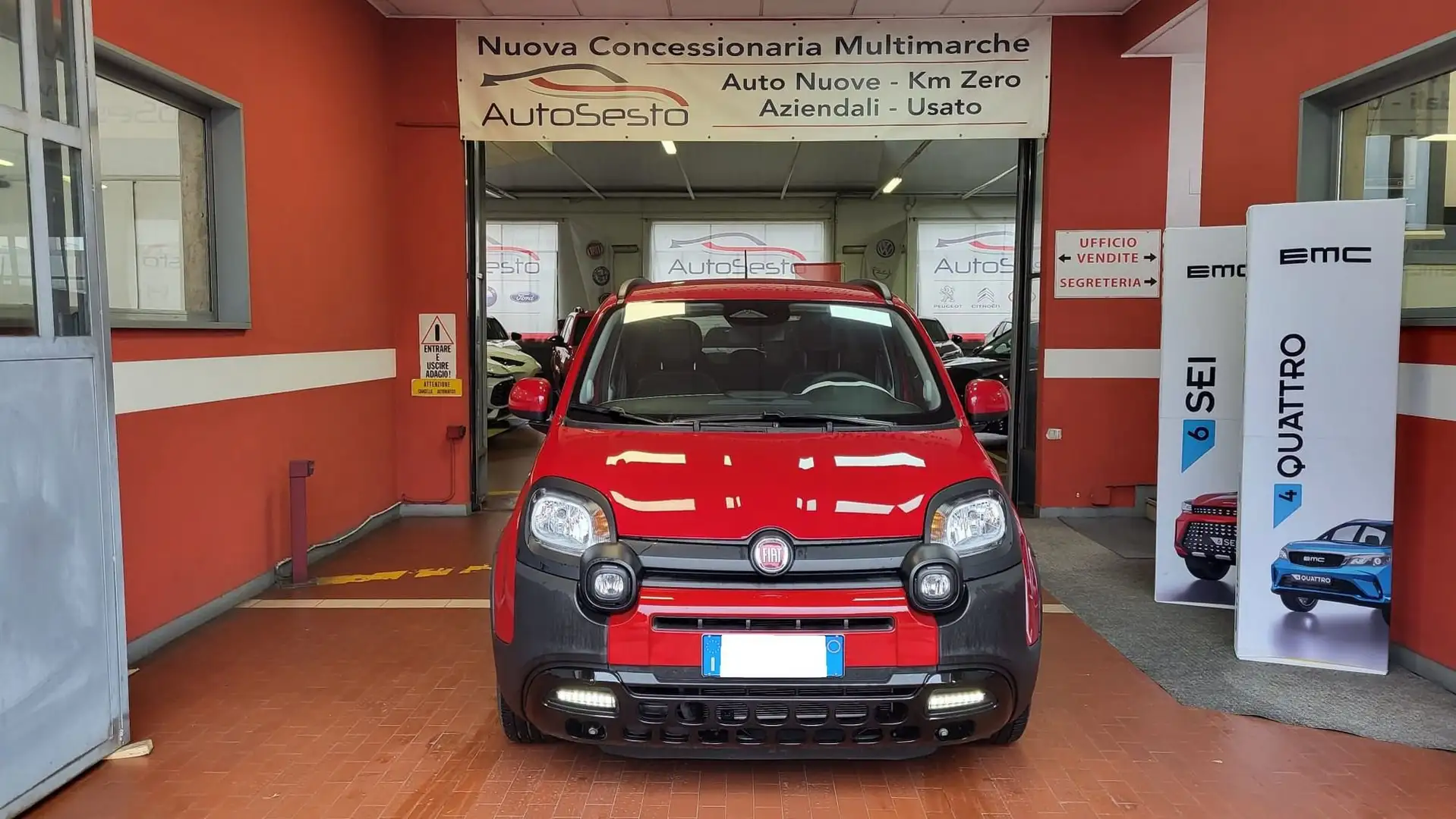 Fiat Panda Panda 1.0 FireFly S&S Hybrid Pandina Cross Rosso - 2