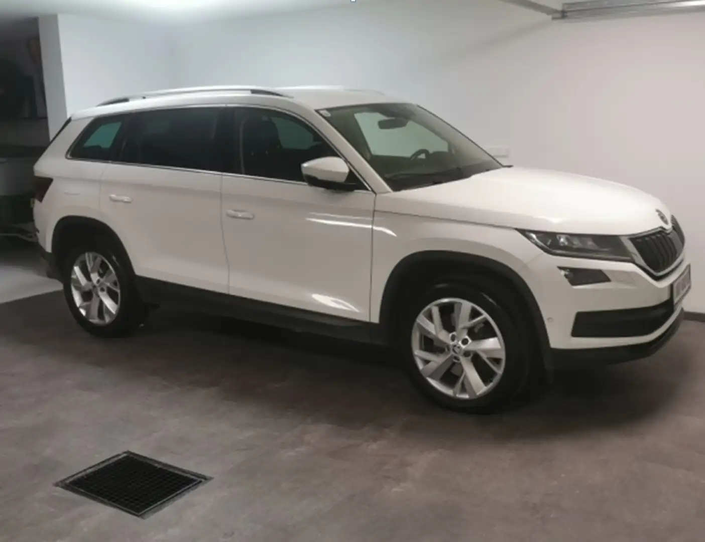 Skoda Kodiaq Kodiaq 2,0 TDI SCR 4x4 Style DSG Style Weiß - 2