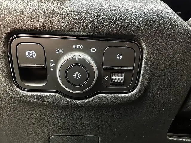 Mercedes-Benz Vito Tourer Aut. Lang, new MY, 8-Sitz, AHV, LED Ansicht 26