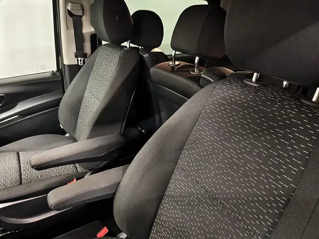 Mercedes-Benz Vito Tourer Aut. Lang, new MY, 8-Sitz, AHV, LED Ansicht 16