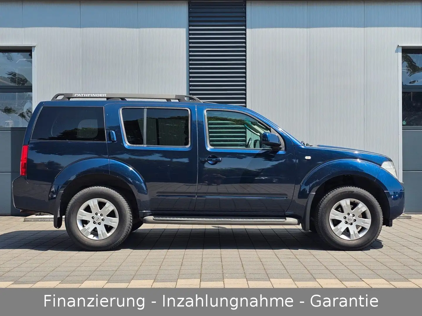 Nissan Pathfinder 2.5 dCi Premium Vollausstattung 7 Sit Kék - 2