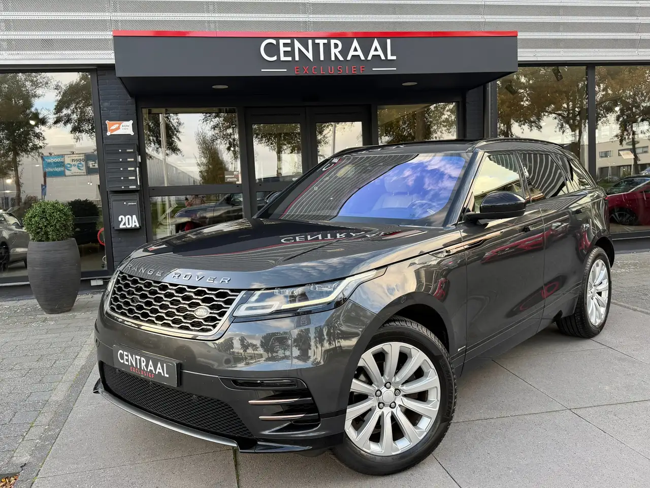 Land Rover Range Rover Velar