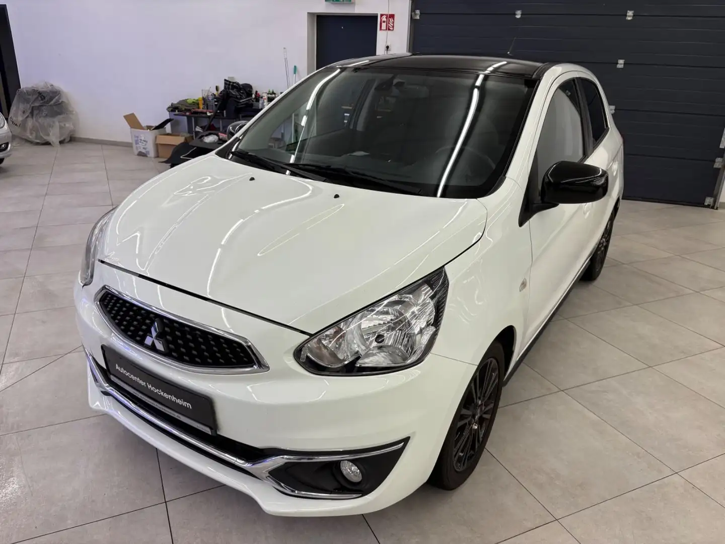 Mitsubishi Space Star Active+ Schwarz - 2