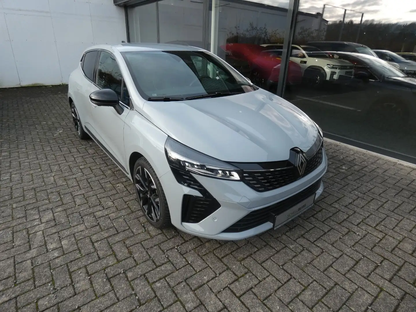 Renault Clio V Techno Grau - 1