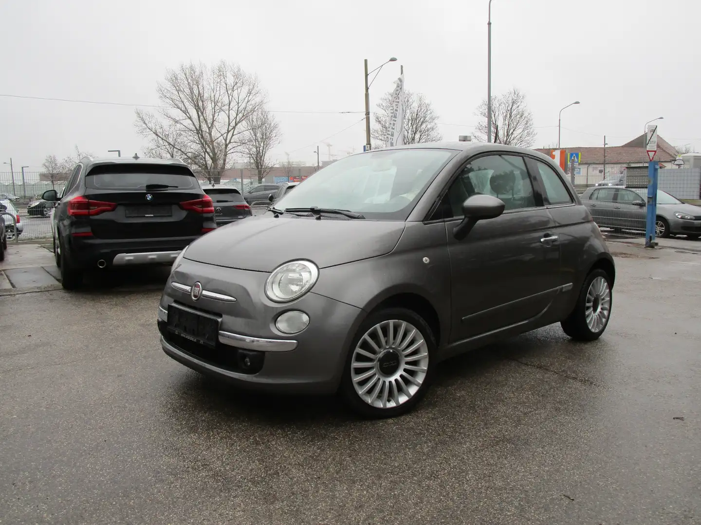 Fiat 500 1,2 Lounge Grau - 1