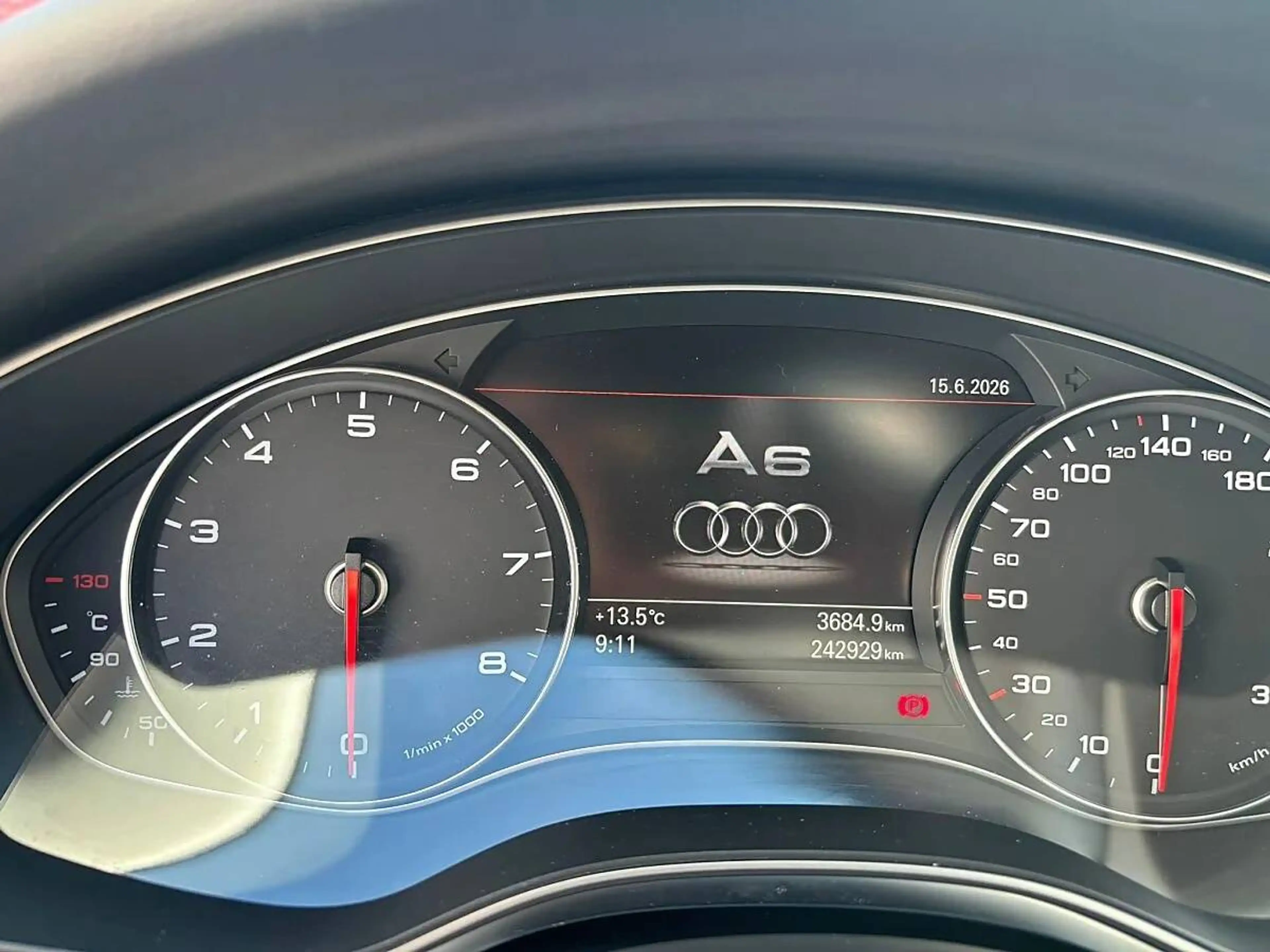 Audi A6 Avant 3,0 TFSI quattro 310PS Allrad Autom. MegaAusstattung — photo 14