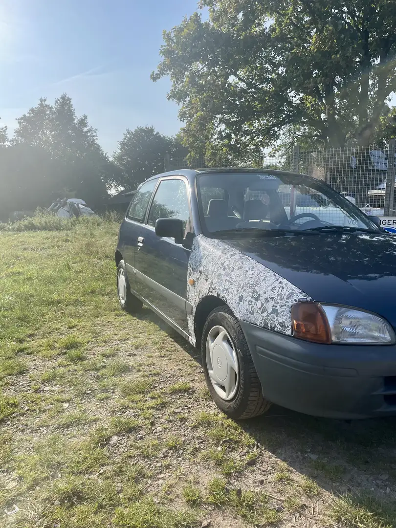 Toyota Starlet P9 - 2