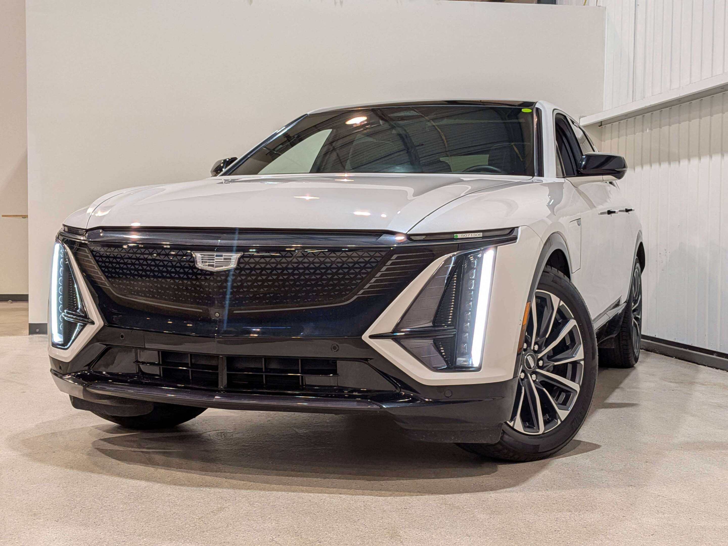 Cadillac LYRIQ 2024