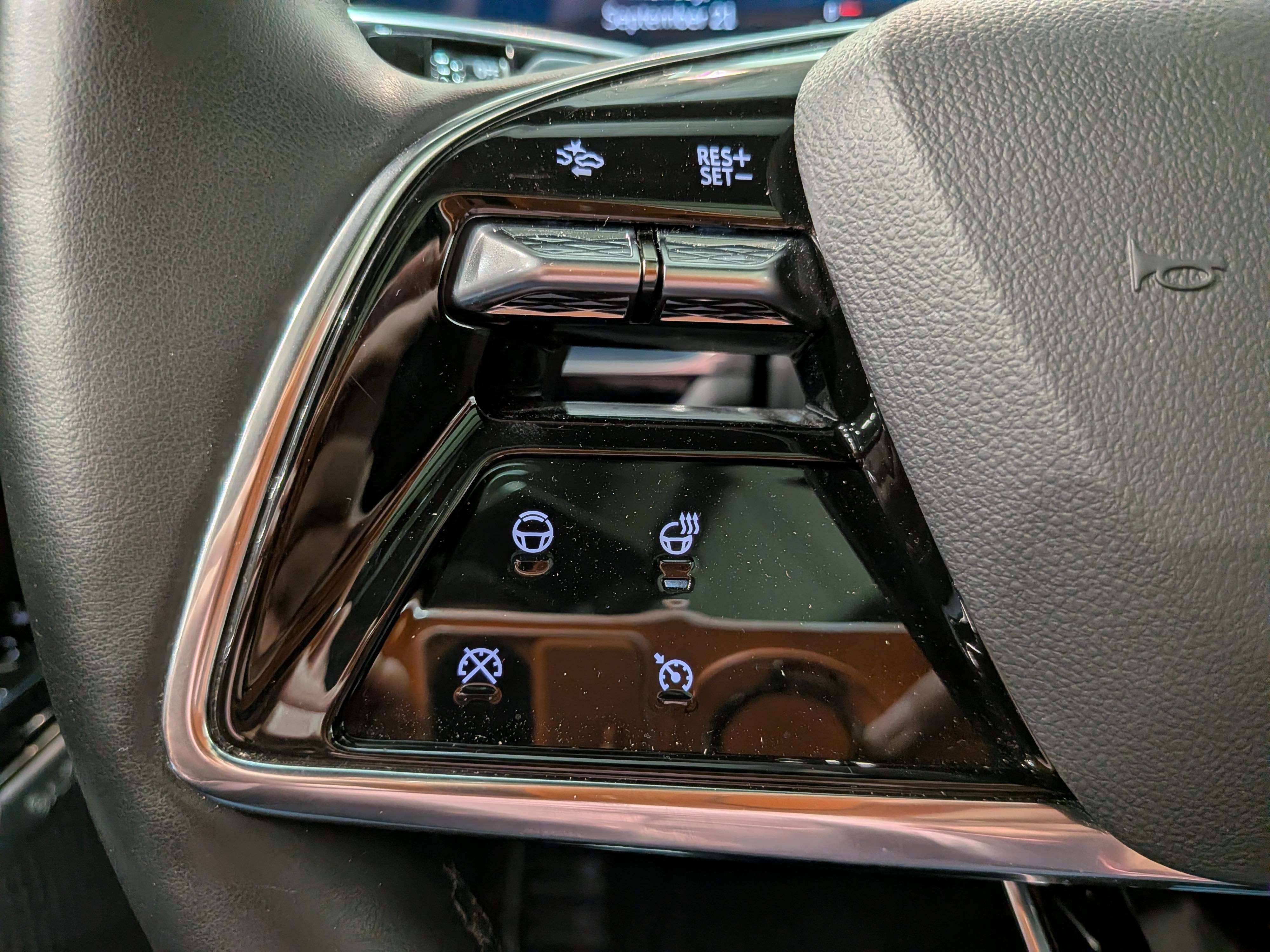 Cadillac LYRIQ 2024