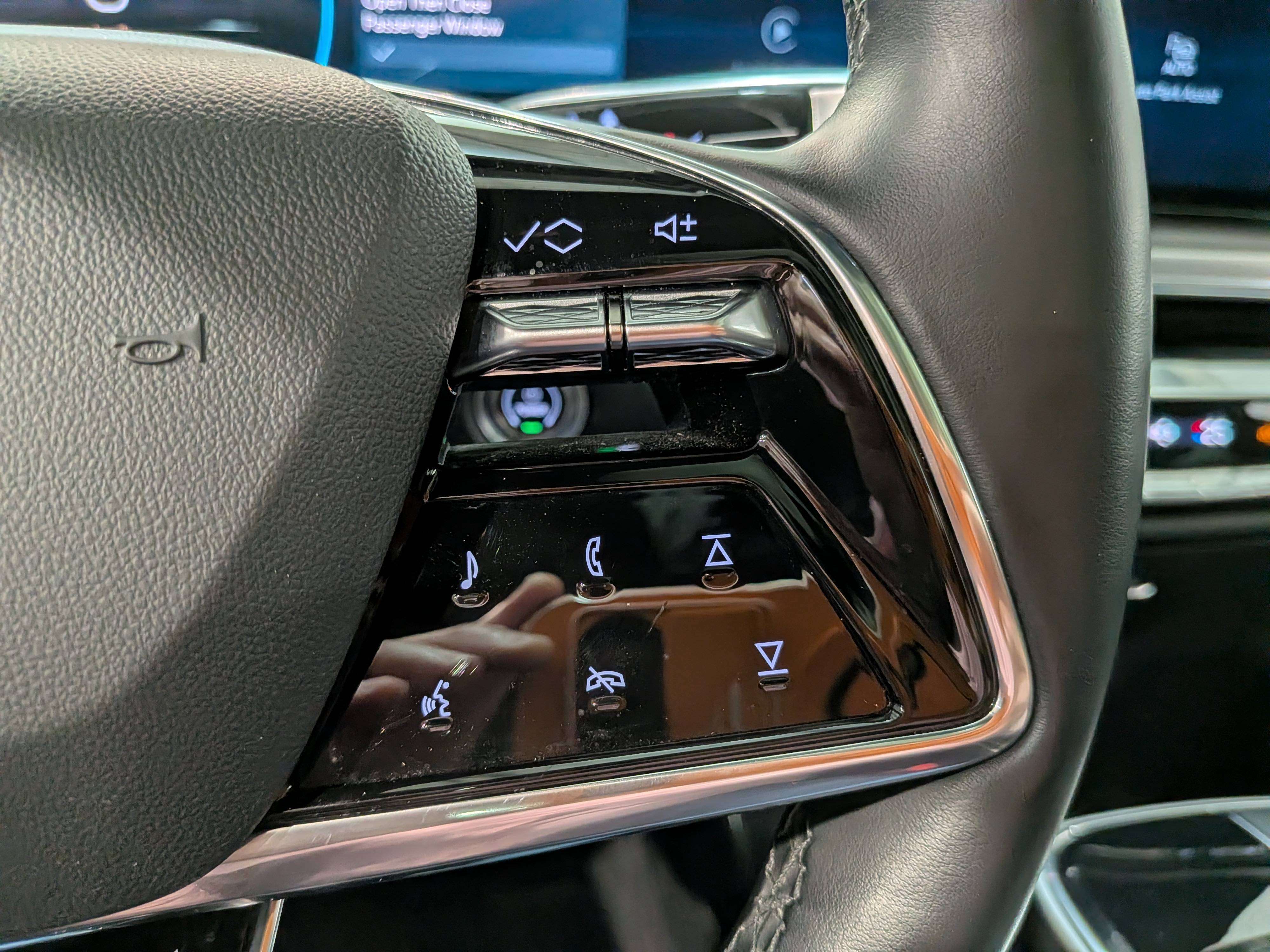 Cadillac LYRIQ 2024
