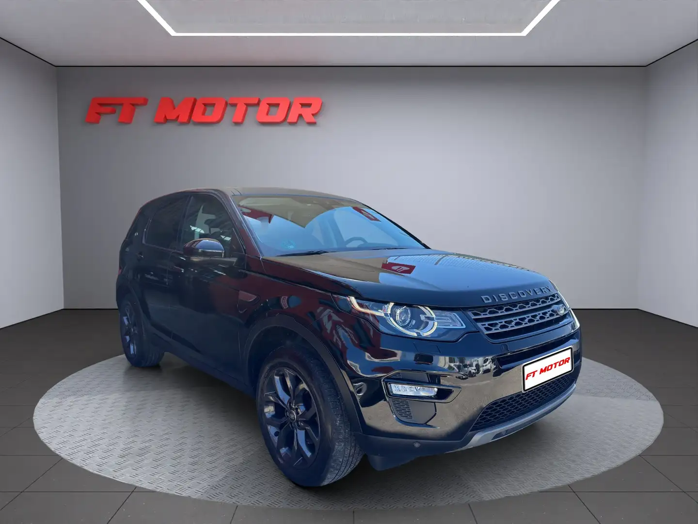 Land Rover Discovery Sport 2.0TD4 HSE 4x4 Aut. 180 Negro - 1