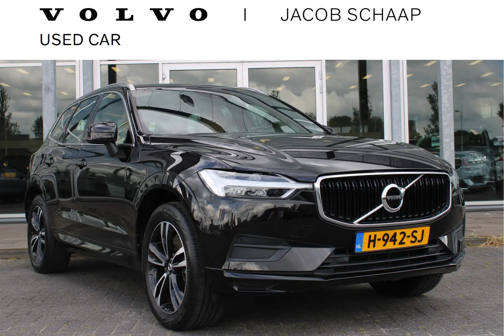 Volvo XC60 B5 Automaat Momentum Pro | Trekhaak | Adapt. Cruis Negro - 1