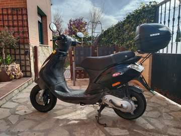 2 T