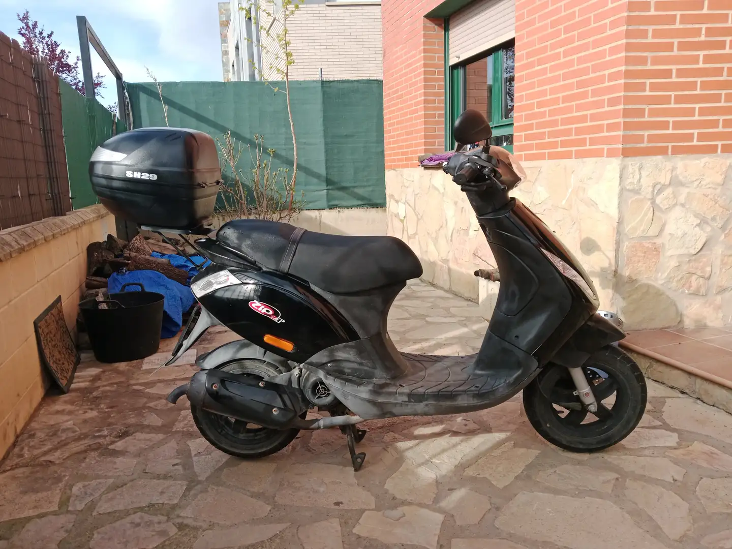 Piaggio Zip 50 2 T Negro - 2