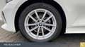 BMW 318 i A Lim Autom Weiß - thumbnail 3