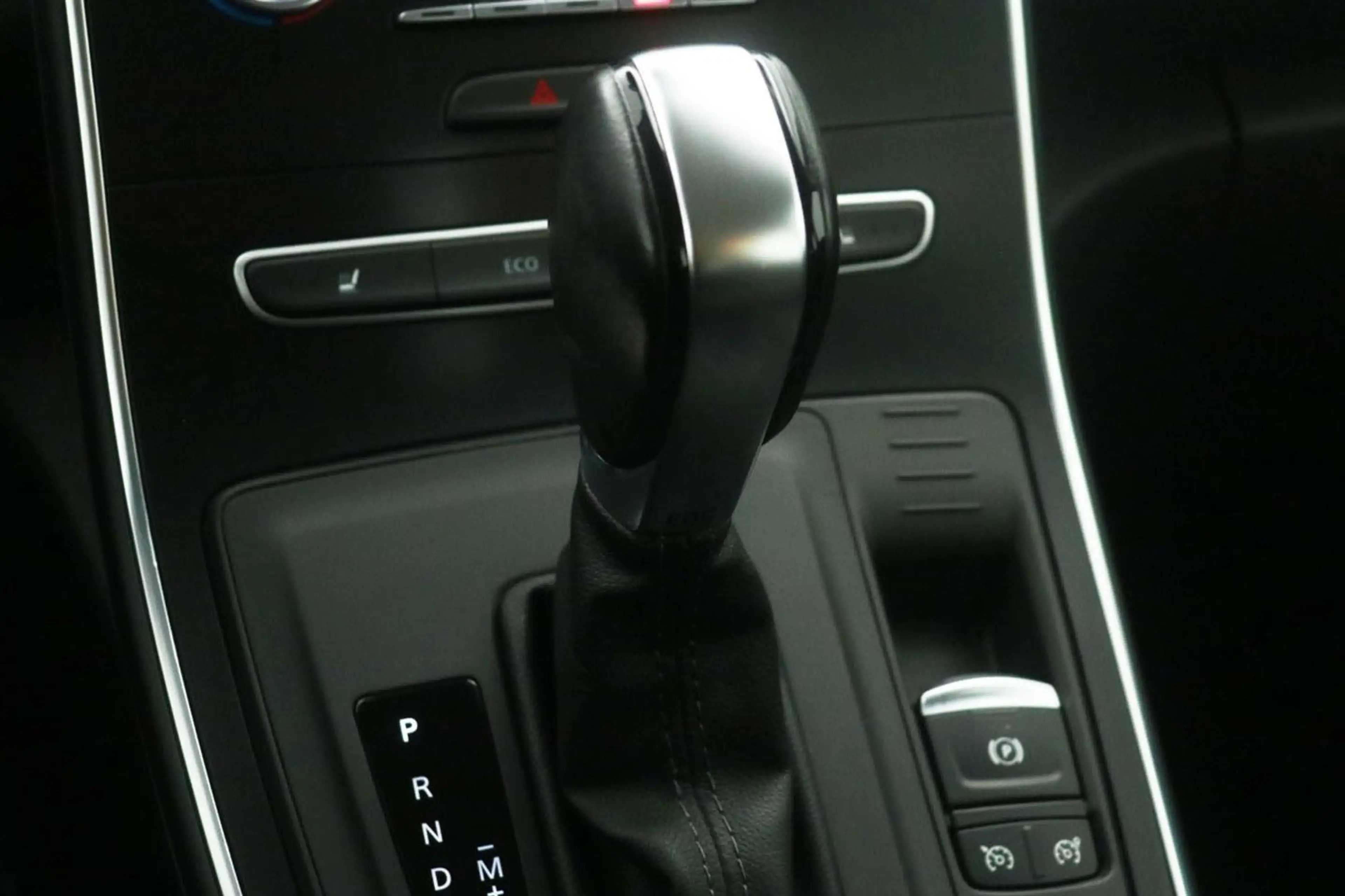Renault Grand Scenic 1.3 TCe Limited 7p. — photo 13